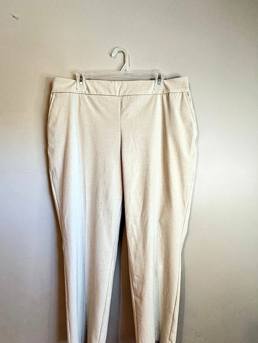 NWOT Hilary Radley Beige Pull On Ankle Pants XL Stretch Trousers